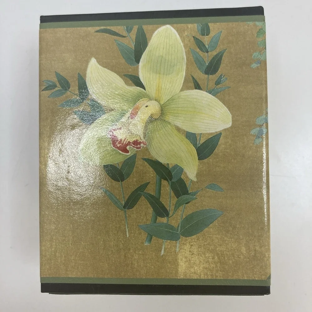 Vintage MCM Wooden Decoupage Pen Holder Iris Flowers 4.25